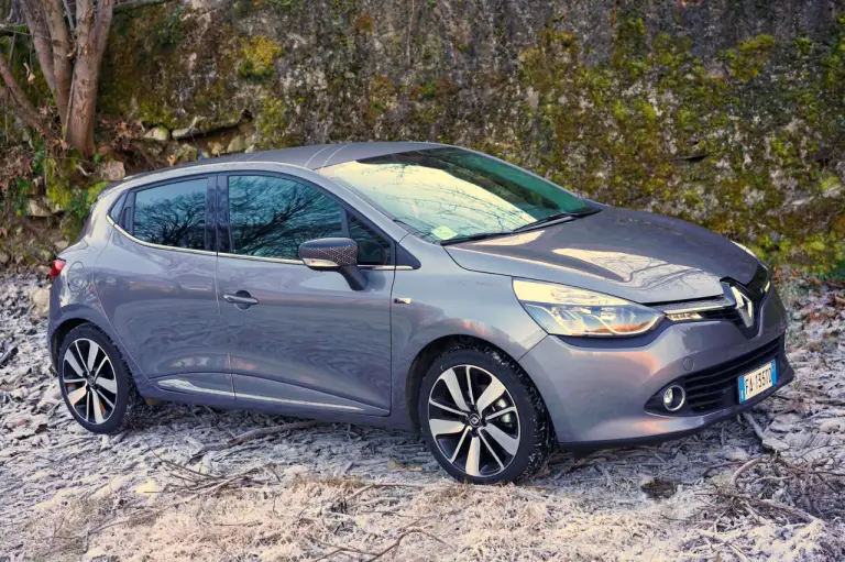 Renault Clio Duel prova su strada 2016 - 33