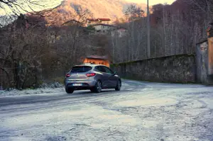 Renault Clio Duel prova su strada 2016