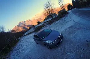 Renault Clio Duel prova su strada 2016