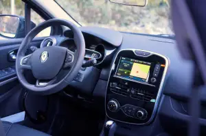 Renault Clio Duel prova su strada 2016