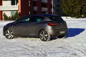 Renault Clio Duel prova su strada 2016