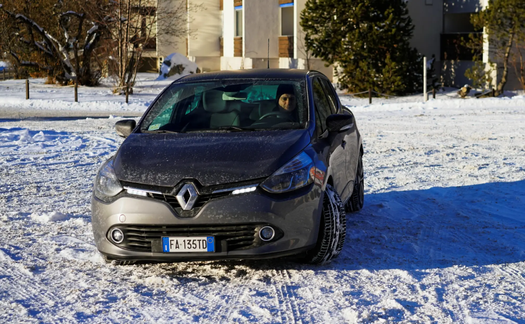 Renault Clio Duel prova su strada 2016 - 120