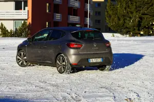 Renault Clio Duel prova su strada 2016