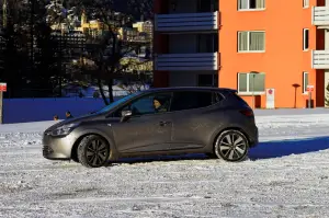 Renault Clio Duel prova su strada 2016