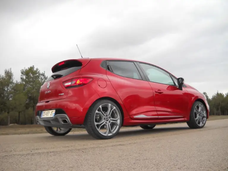 Renault Clio IV RS prova - 15