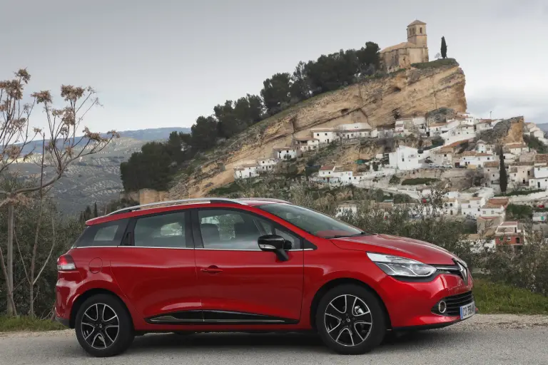 Renault Clio MY 2017 - 27