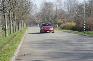 Renault Clio - Prova su strada 2013