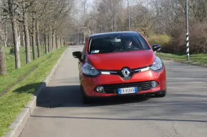 Renault Clio - Prova su strada 2013