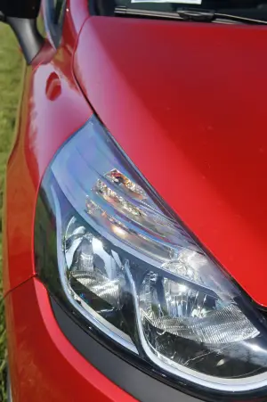 Renault Clio - Prova su strada 2013