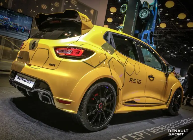 Renault Clio R.S. 16 - Salone di Parigi 2016 - 5