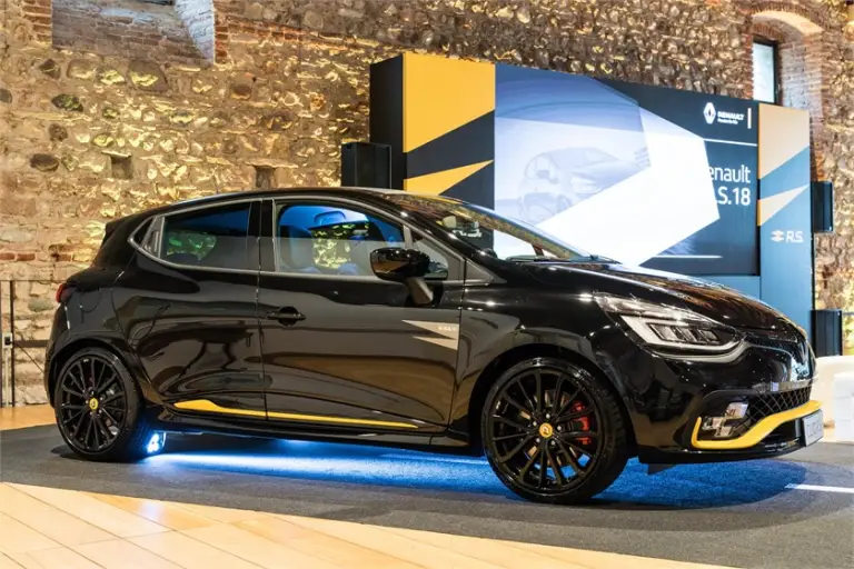 Renault Clio RS 18 - Presentazione - 37