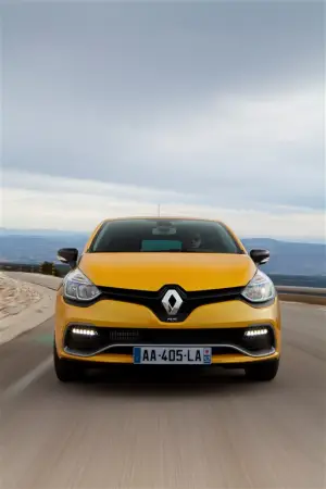 Renault Clio RS 200 EDC - 36