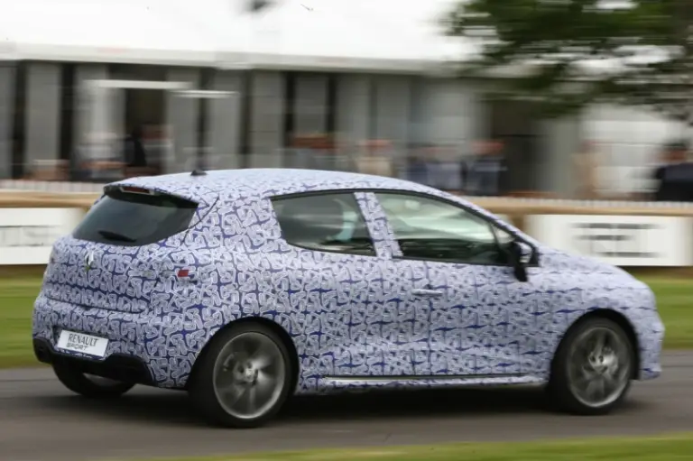 Renault Clio RS 2013 Goodwood - 3