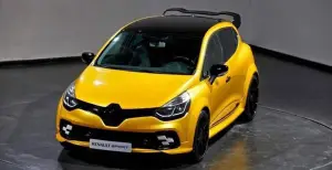 Renault Clio RS 250 CV