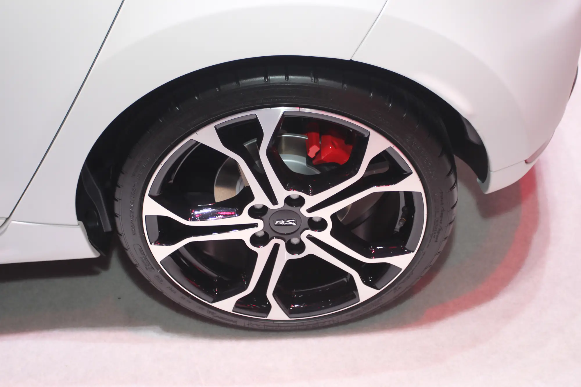 Renault Clio RS Trophy - Salone di Ginevra 2015 - 5