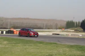 Renault Clio Rs:prova su strada