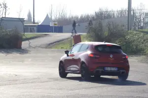 Renault Clio Rs:prova su strada