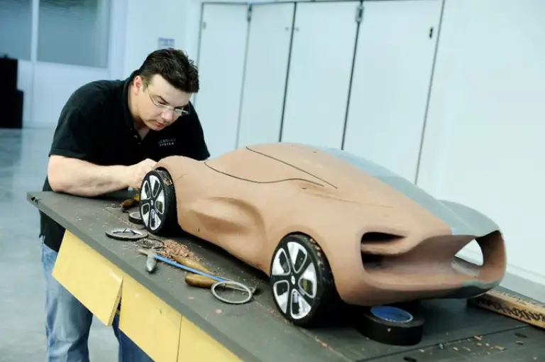Renault DeZir, la costruzione - 10