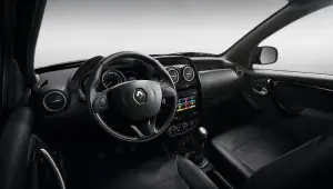 Renault Duster Oroch e Sandero R.S. 2.0 - 1
