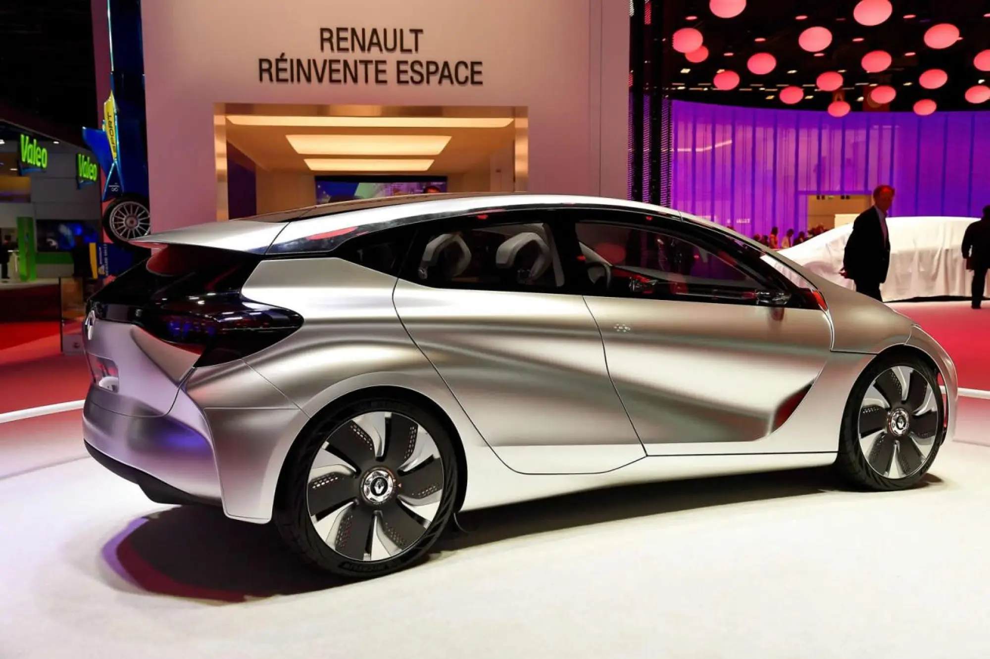 Renault Eolab Concept - Salone di Parigi 2014 - 6