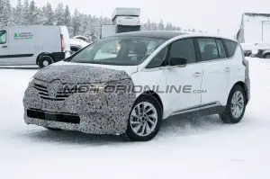 Renault Espace 2019 foto spia 12 dicembre 2018