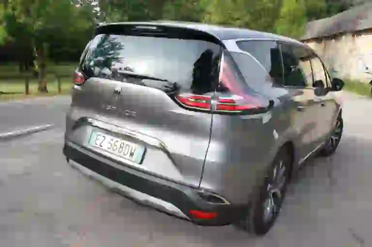 Renault Espace - Prova su strada - 2015 - 1
