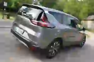 Renault Espace - Prova su strada - 2015 - 2