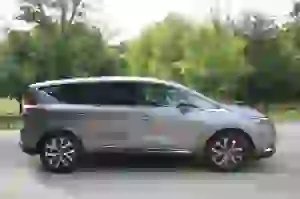 Renault Espace - Prova su strada - 2015 - 14