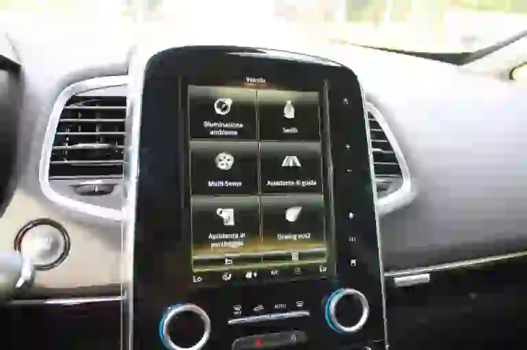 Renault Espace - Prova su strada - 2015 - 49