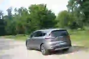 Renault Espace - Prova su strada - 2015