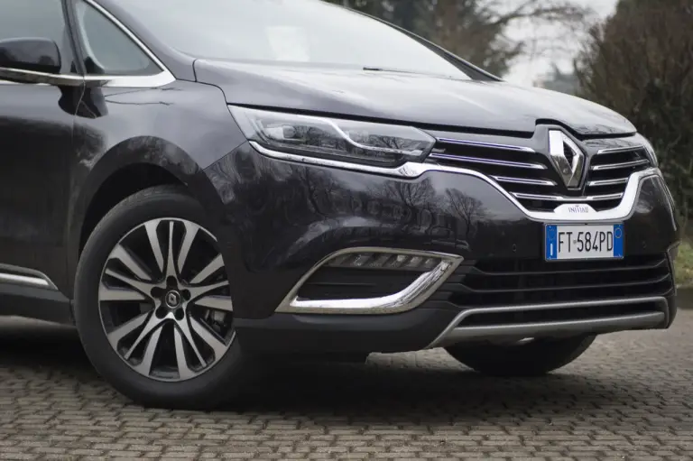 RENAULT ESPACE_2019_PROVA SU STRADA - 32