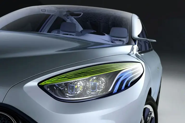 Renault Fluence Zero Emission Concept - 3