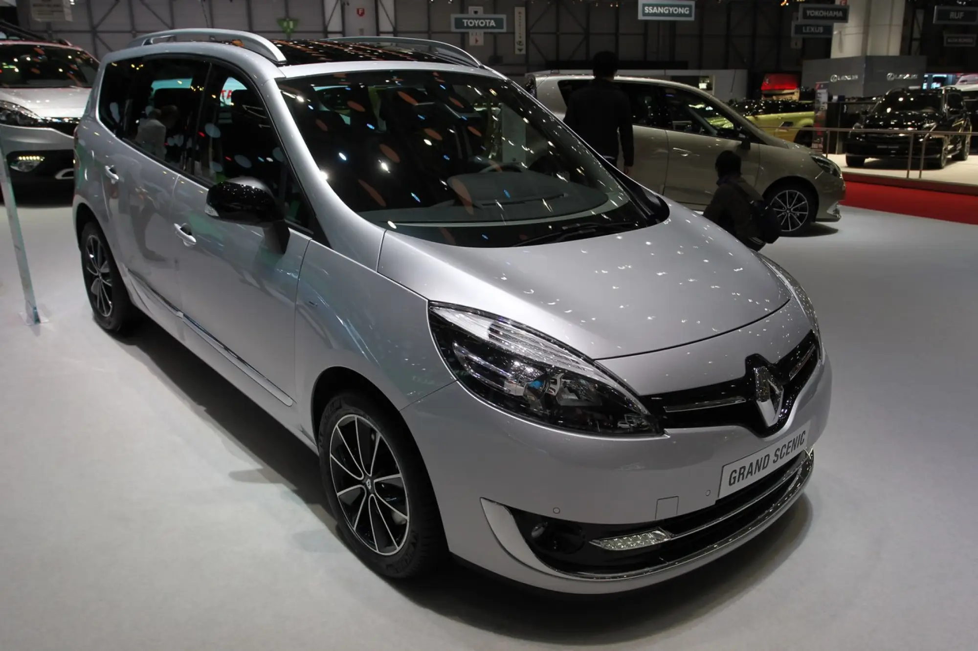 Renault Grand Scenic - Salone di Ginevra 2013 - 4