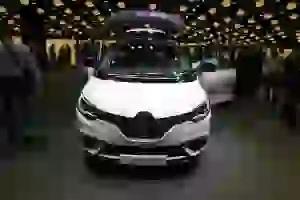 Renault Grand Scenic - Salone di Parigi 2016 - 3