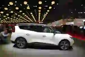 Renault Grand Scenic - Salone di Parigi 2016