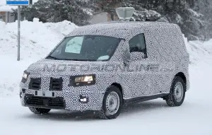 Renault Kangoo 2021 - Foto spia 28-01-2020