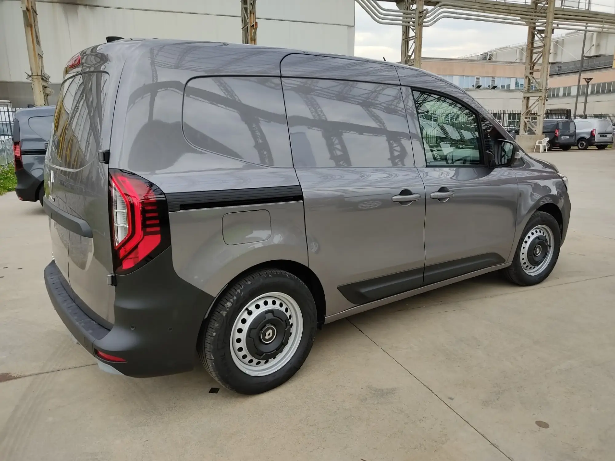 Renault Kangoo e Express Van - Prova su strada Milano - 9