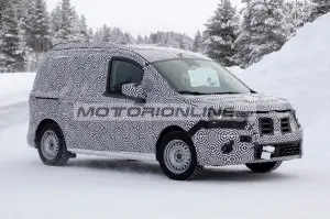 Renault Kangoo - Foto spia 20-2-2020