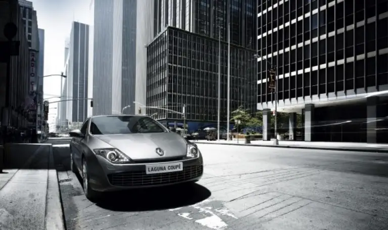 Renault Laguna Coupe restyling 2012 - 2