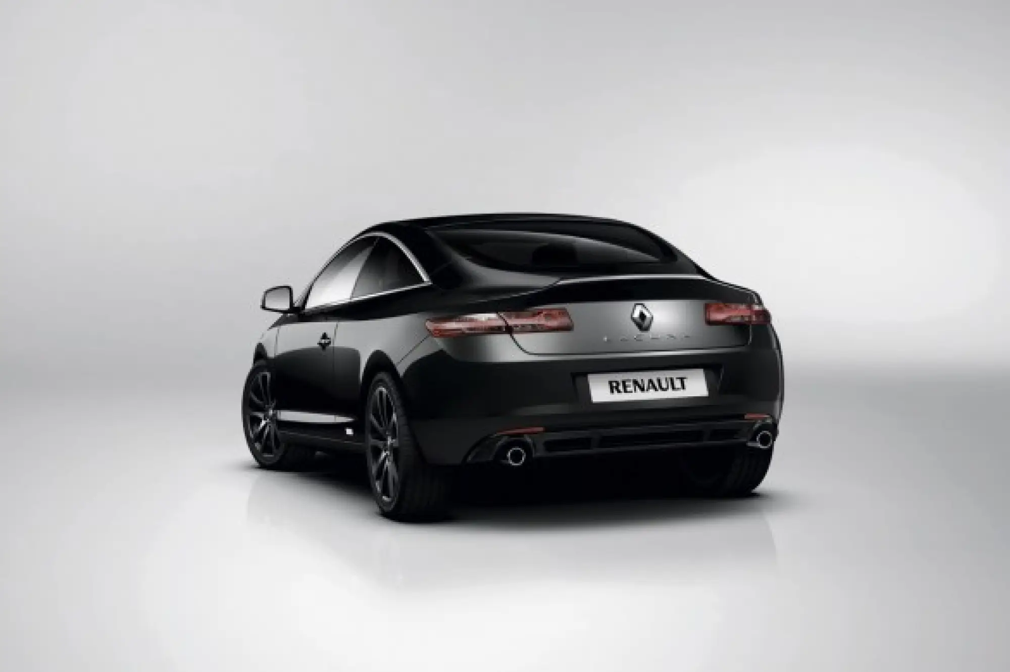 Renault Laguna Coupe restyling 2012 - 7