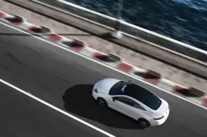 Renault Laguna Coupe restyling 2012 - 28