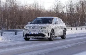 Renault Megan-E - Foto spia 04-03-2021