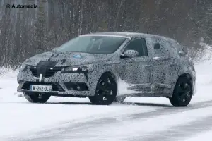 Renault Megane 2016 - Foto spia 27-02-2015