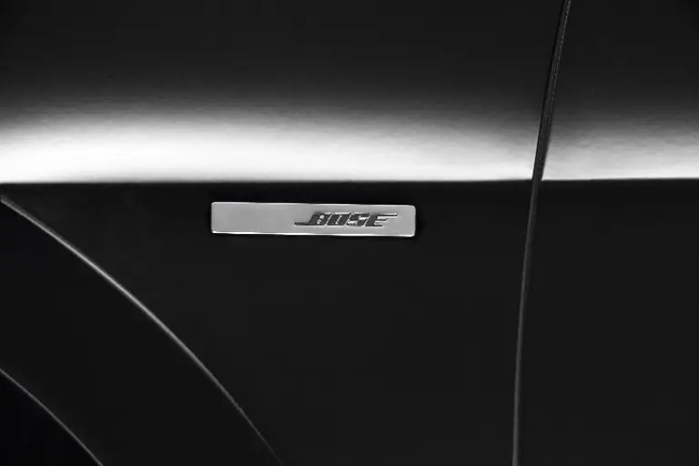 Renault Megane Bose limited edition 2011, Renault Scenic Bose limited edition 2011, Renault Laguna Bose limited edition 2011, Renault Koleos Bose limited edition 2011  - 2