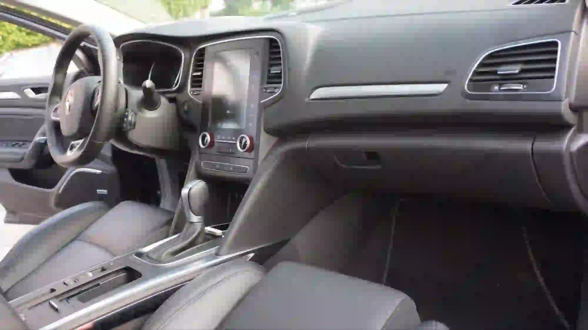 Renault Megane BOSE - prova su strada - 55