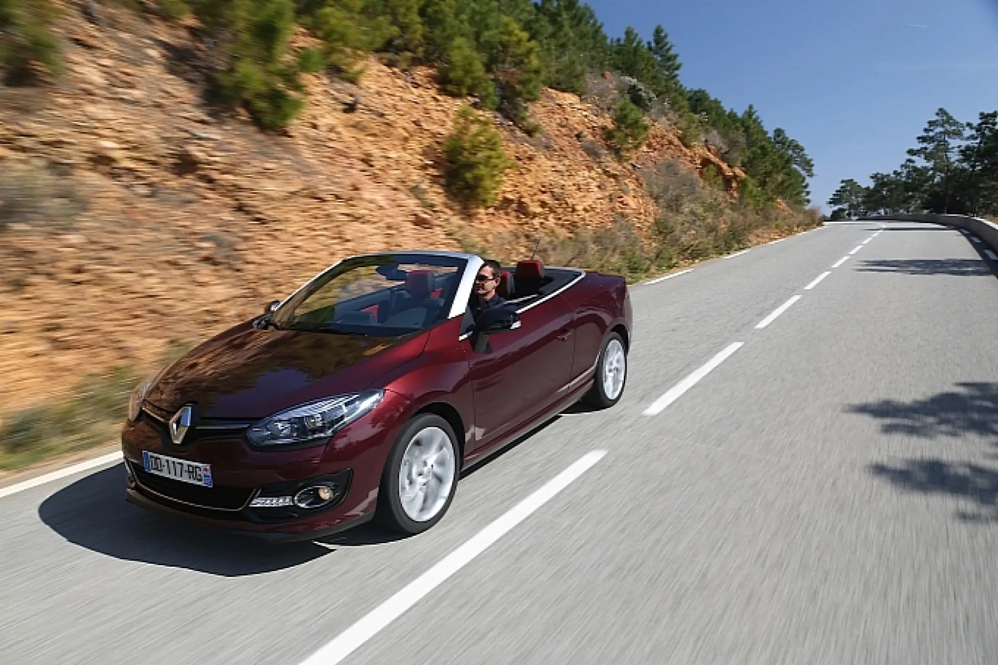 Renault Megane CC MY 2014 - 6