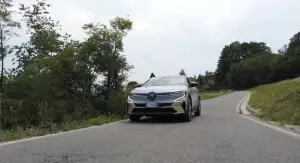 Renault Megane E-Tech 2022 - Come va