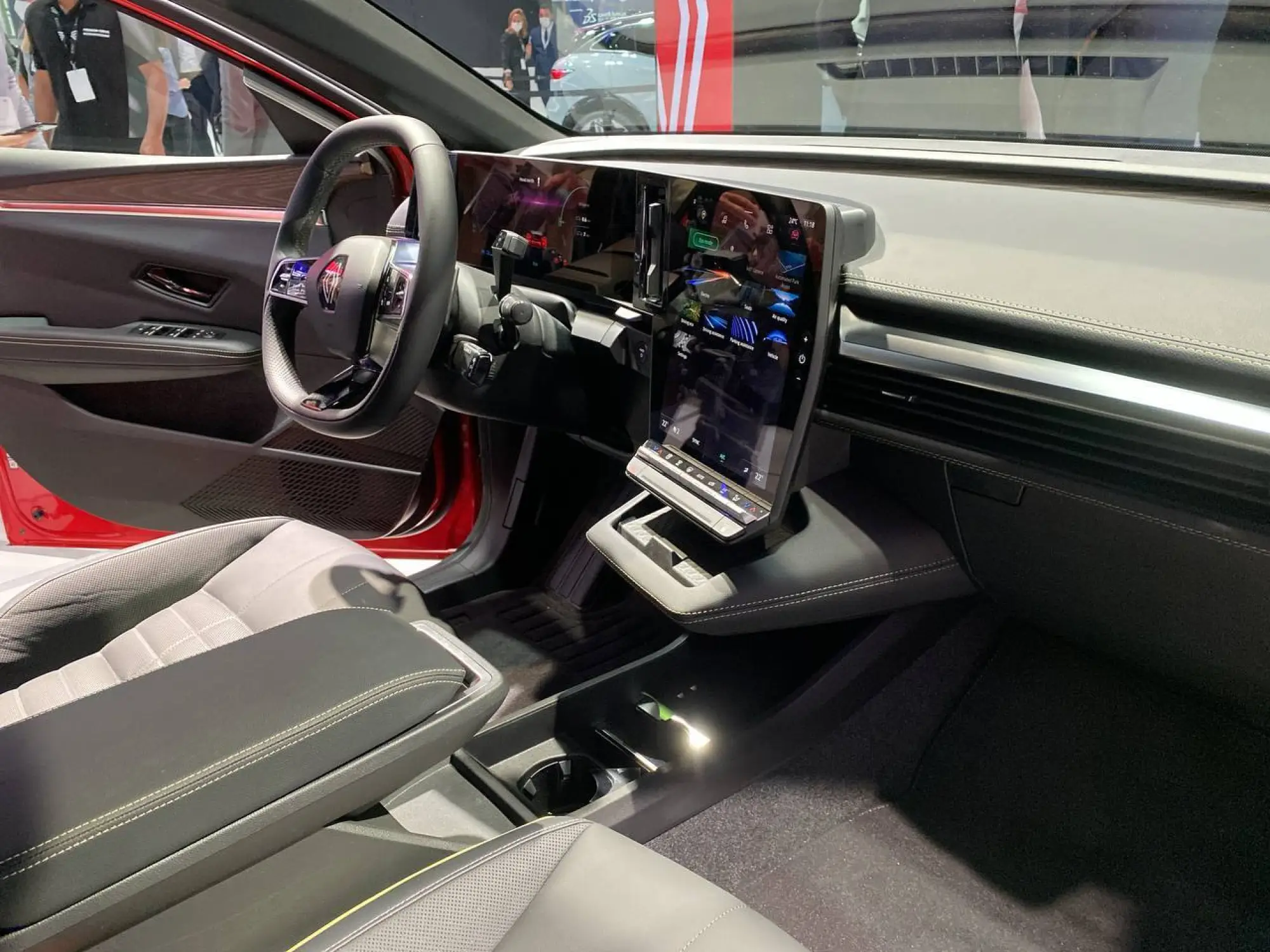 Renault Megane E-Tech Electric - Salone di Monaco 2021 - 11