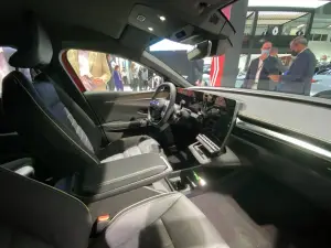 Renault Megane E-Tech Electric - Salone di Monaco 2021 - 10