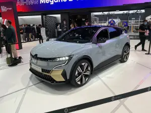 Renault Megane E-Tech Electric - Salone di Monaco 2021 - 4